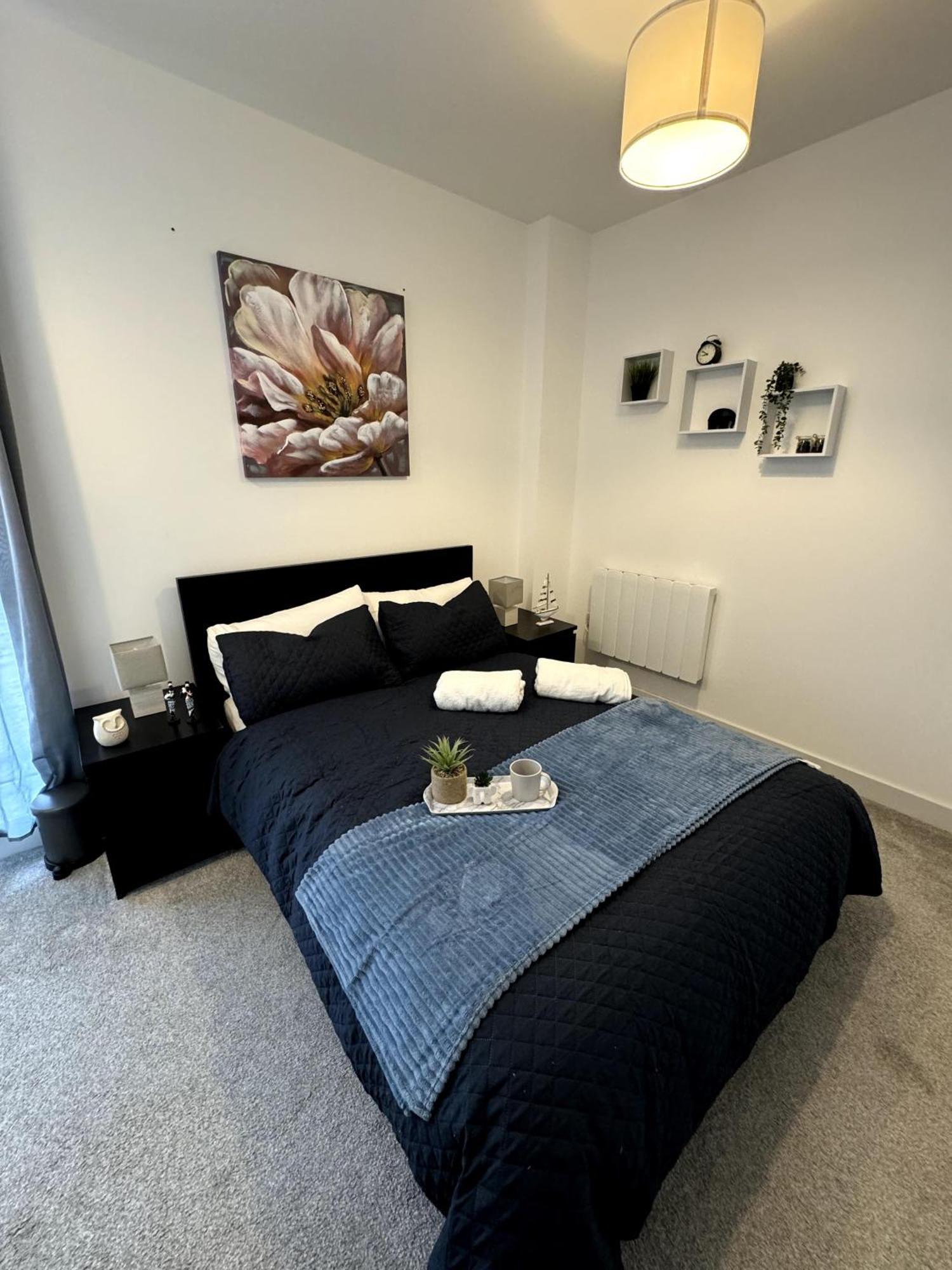 Cozy Bracknell Apartment With Modern Amenities Eksteriør bilde